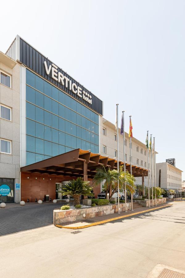 Apartment With Free Parking And Pool ボルムホス エクステリア 写真